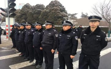 商场安保个人总结8篇