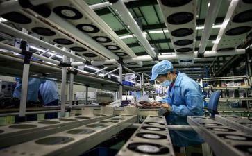 变电工总结报告精选8篇