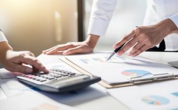年度财务述职报告最新7篇