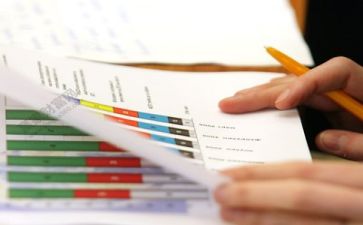 财务年终总结简短报告8篇