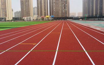 在操场教案8篇