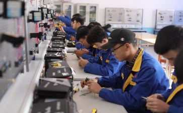 2022电工维修年终总结7篇