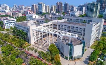 高校教师年终总结范文6篇