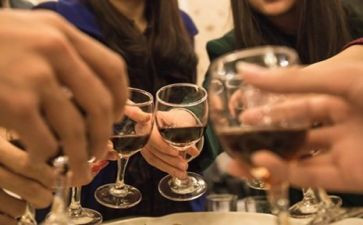 聚餐活动的小活动总结5篇