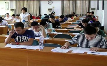 小学校长学期末工作总结8篇
