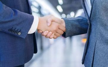 商务局年终个人总结6篇