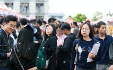 体育学校学生会工作总结8篇