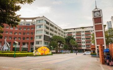 学校校长辞职报告7篇